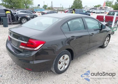 2013 Honda Civic Lx z USA, uszkodzony, nr VIN 19XFB2F53DE015480